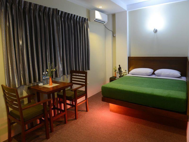 Green Paradise Hotel Yangon Dış mekan fotoğraf